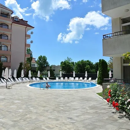아파트 Rose Self Catering *